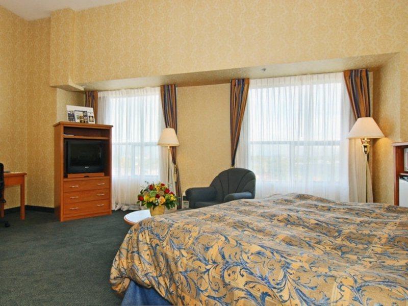 Best Western Plus Uptown Hotel Vancouver Exteriör bild